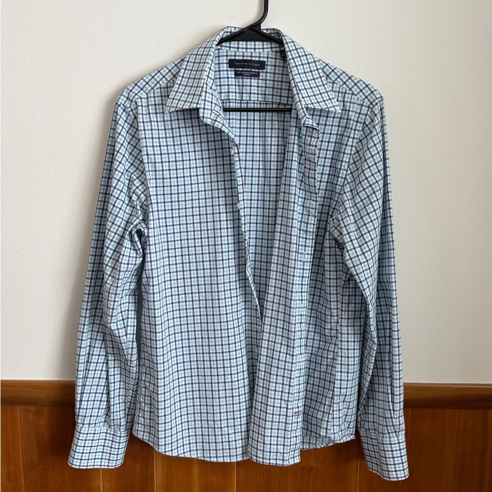 Tommy Hilfiger Men's White and Blue Plaid Shirt